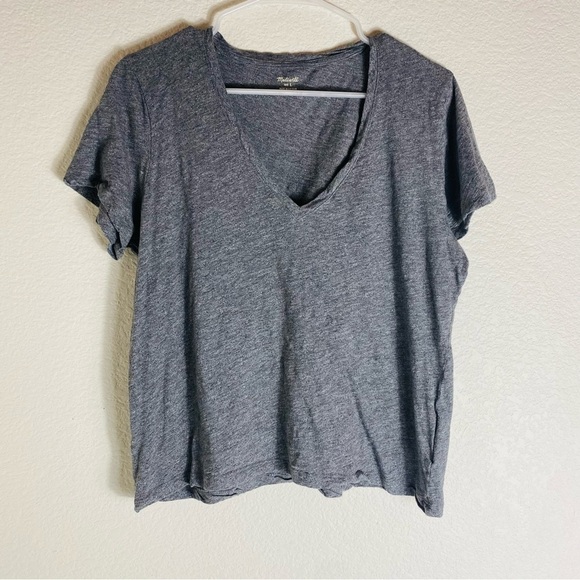 Madewell Tops - Madewell Gray  Short Sleeve T-Shirt Size: L
